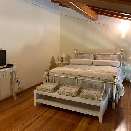 Il Vicoletto Holiday House Volta Mantovana Bagian luar foto