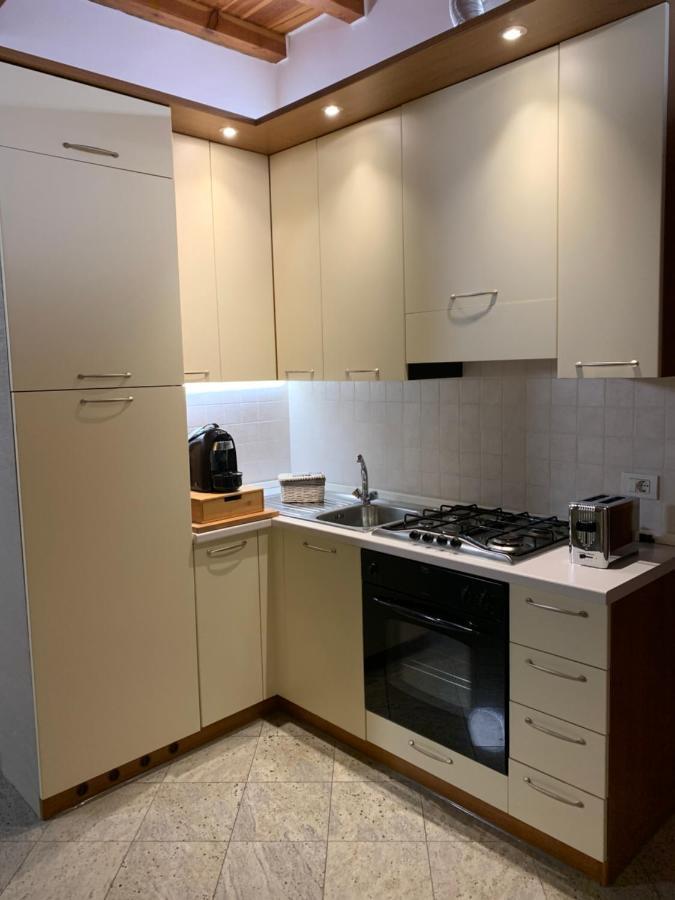Il Vicoletto Holiday House Volta Mantovana Bagian luar foto